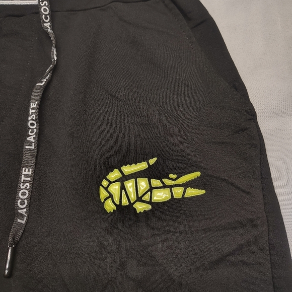 Lactose draw string men's shorts size medium - Picture 4 of 7